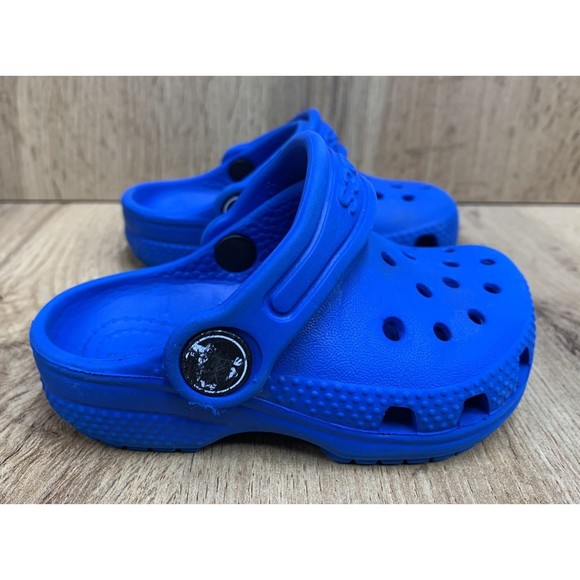 Crocs Kids Classic Clogs Blue Sz C 5 Slip-On Waterproof Shoes Slip On - Picture 2 of 15